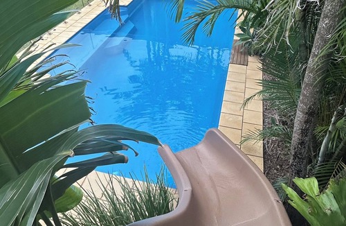 Culburra Beach House | Beachside - Direct Beach Access - Pool, Spa & Waterslide