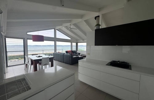 Long Beach House | Beachside Long Beach