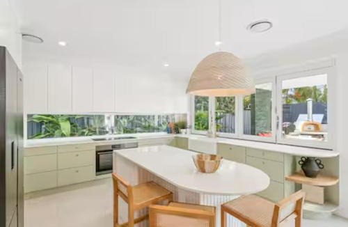 Miami House | Beachside Luxe Retreat Miami Heated Pool New 5BR