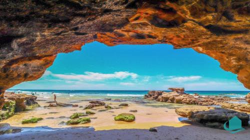 Caves Beach House | Beachside Oasis