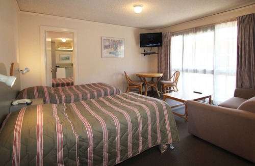 Beaumaris Hotel | Beaumaris Bay Motel