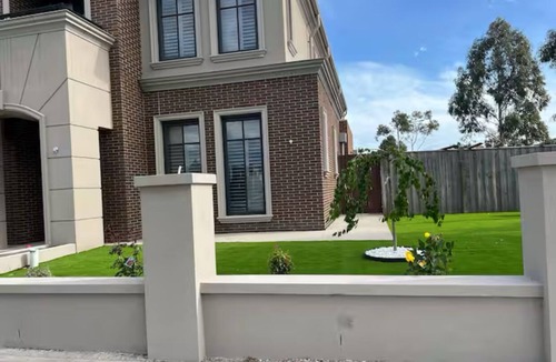 Werribee House | Beautiful spacious home for family and friends!