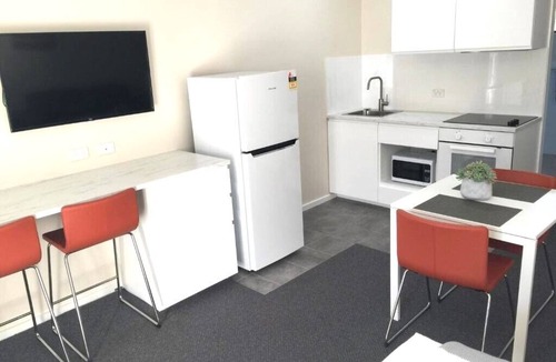 Bega Hotel | Bega Village Motor Inn