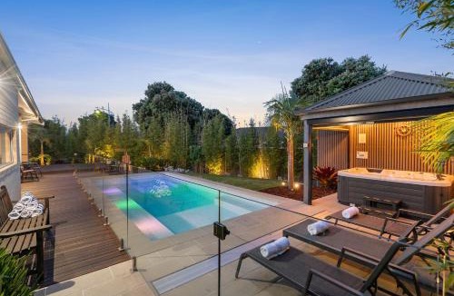 St Leonards House | Bella Beach Resort - An Oasis on the Bellarine with heated pool
