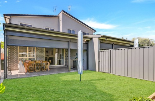 Callala Beach House | Bella Callala – steps away from the white sands of beautiful Callala Beach