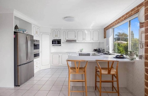 Mollymook Apartment | Bella Vista 1 - 2 Bedroom Apartment Ocean Views