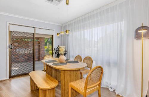 North Bendigo House | Bendigo Signature Accommodation on Garden Court