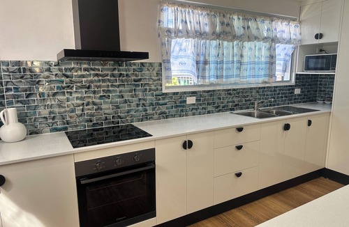 Coffs Harbour Hotel | Bentleigh Motor Inn- Coffs Harbour