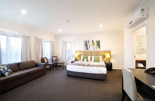 Wagga Wagga Hotel | Best Western Plus Bolton on the Park