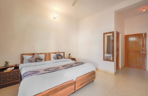 Suja Bed & Breakfast | Bir Downtown
