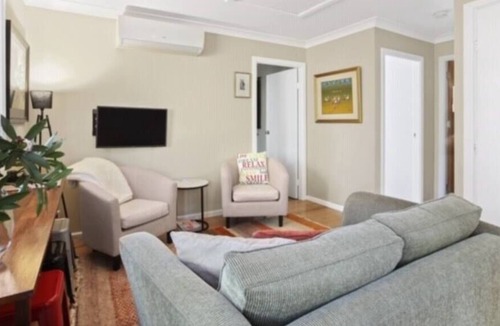 Blackheath Apartment | Blackheath Suite (2 b/rooms) Family/Pet Friendly