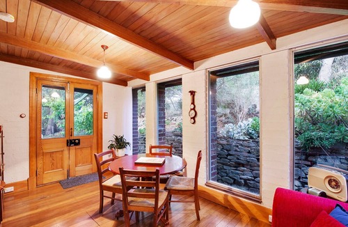 Second Valley Cottage | Blacksmith's Cottage - a timeless escape