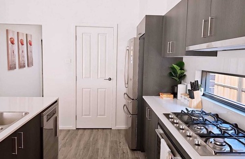 Marsden Park House | Blissful Modern 5 BR Lux Style Family House