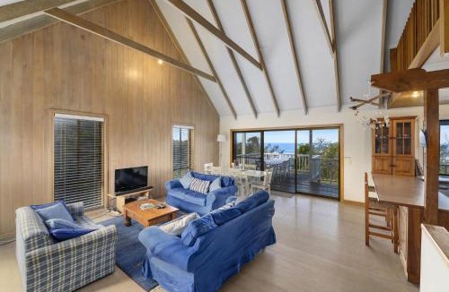 Arrawarra Headland House | Blue Oar Beach House Arrawarra Headland