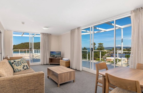 Ettalong Beach House | Blue Ocean - Ettalong Beach Resort