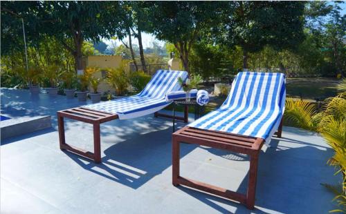 Bail Parao Hotel | Blue River Resort