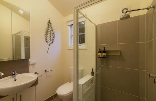 Bright House | BlueMill Cottage