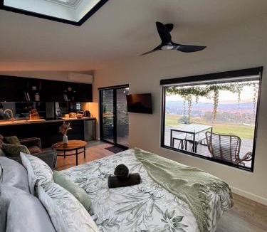 Whitfield Bed & Breakfast | Bluestone Ridge