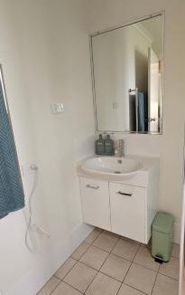Leeton House | BNB on Cypress