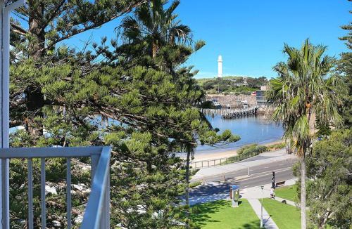 Wollongong Hotel | Boat Harbour Motel