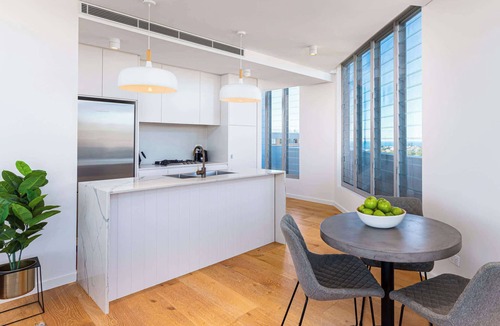 Bondi Apartment | Bondi Amari Seven Zero One with Balcony and View