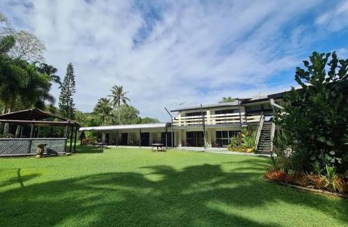 Bramston Beach Hotel | Bramston beach resort