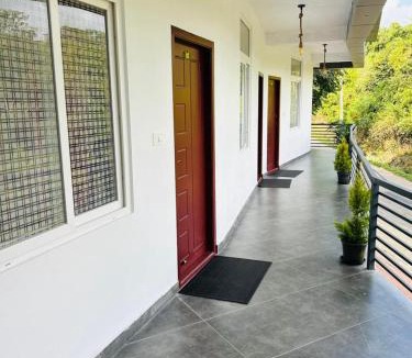 Madikeri House | Breezy bluff