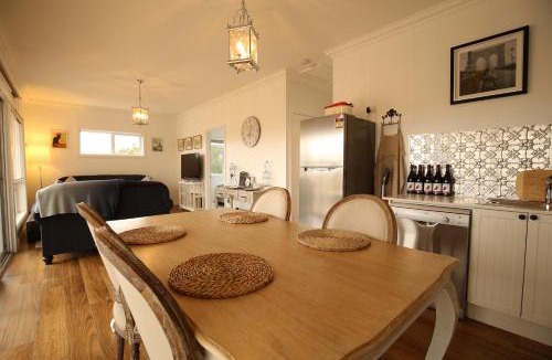 Richmond Villa | Bridgecroft Villa