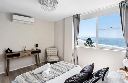 The Entrance Apartment | Bright Beachside Escape at The Entrance