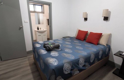 Broken Hill Cabin | Broken Hill Tourist Lodge