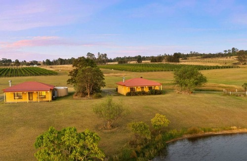 Rothbury Villa | Broken View Mountain Estate