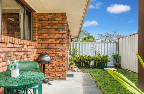 Iluka House | Bromeliads