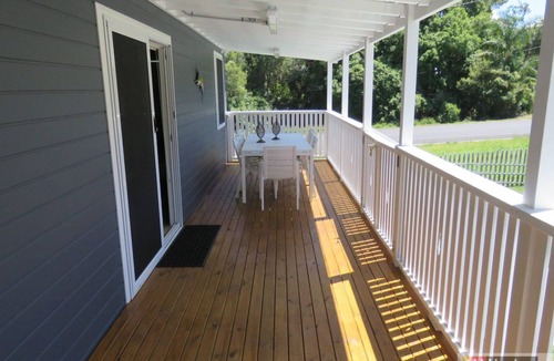 South West Rocks House | BROWNY'S R & R - Beach Cottage