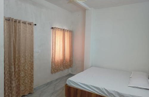 Bani Park Bed & Breakfast | Budget Room
