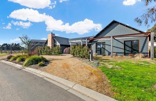 Mansfield House | Buller Peeps