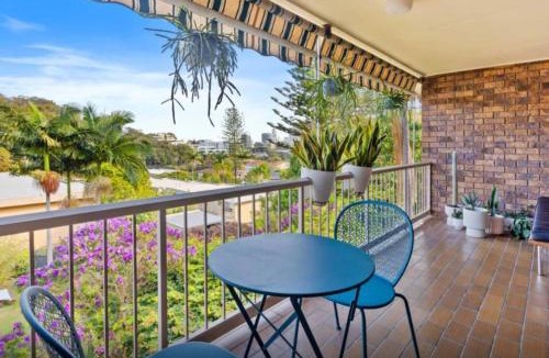 Burleigh Heads Apartment | Burleigh beauty - walk to beach
