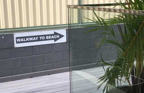Burleigh Heads Apartment | Burleigh Palms Holiday Apartments