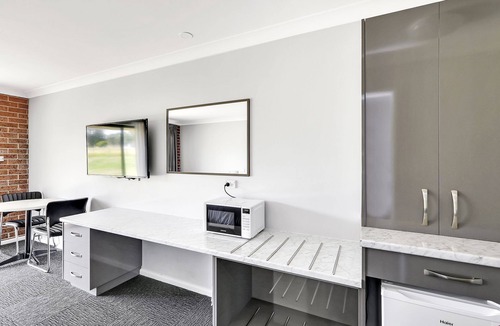 Marrangaroo Hotel | Bushmans Motor Inn
