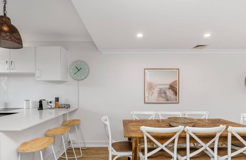 Belongil House | Byron Beachside 5 the perfect holiday pad right on the beach!