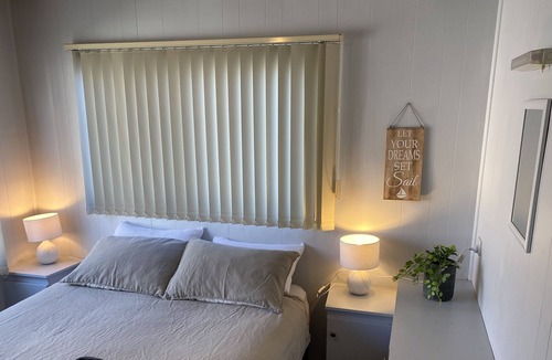 Batehaven Cabin | Cabin 303 Shore2Please is your beach home away from home in the 5 star Resort