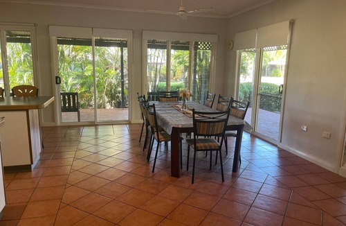 Cable Beach House | Cable Beach House is your home away from home STRA67268JHRRNWV