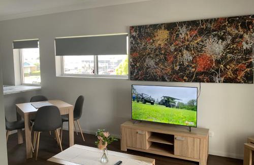Caboolture South Apartment | Caboolture Haven Fully Air conditioned and very private