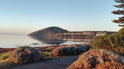 Encounter Bay House | Cakebread Cottage