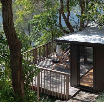 Berowra Waters House | Calabash Bay Lodge