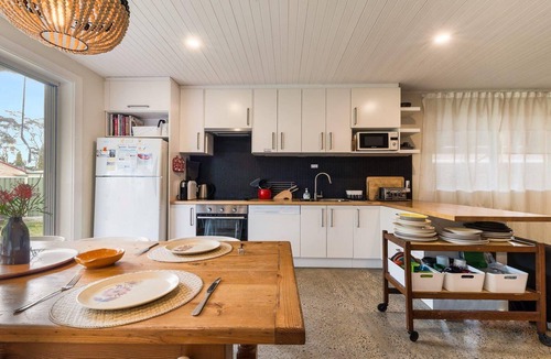 Callala Beach House | Callala Dreaming - a 3-4 minute stroll to the beach