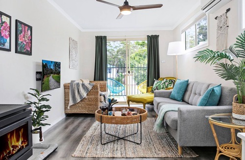 Callala Beach House | Callala Tropicana – seaside retreat