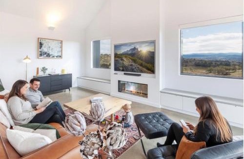 Jindabyne House | Camber Farmhouse