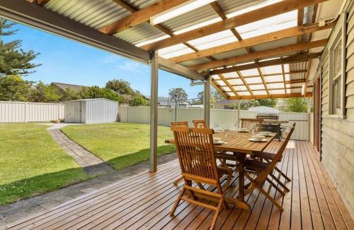 Huskisson House | Campbell's Cottage by Experience Jervis Bay