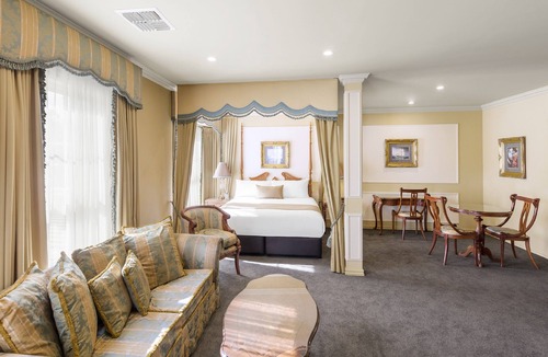 Forest Hill Hotel | Canterbury International Hotel