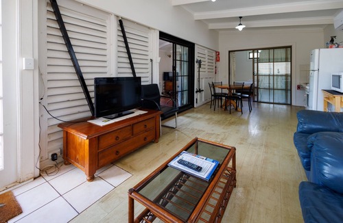 Cape Jervis House | Cape Jervis Accommodation & Caravan Park
